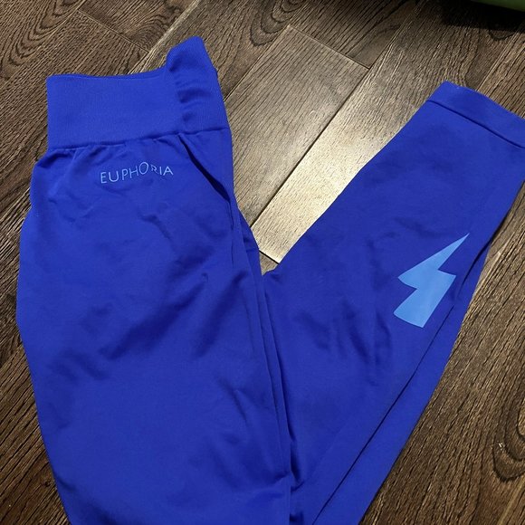 Seamless Contour Leggings - Size XL (but fits like large) - Picture 1 of 2